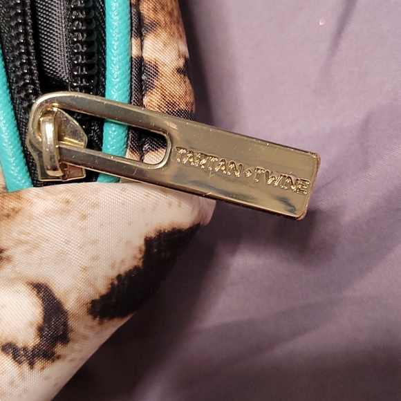 Tartan + Twine Leopard Print Makeup Bag - Picture 3 of 6